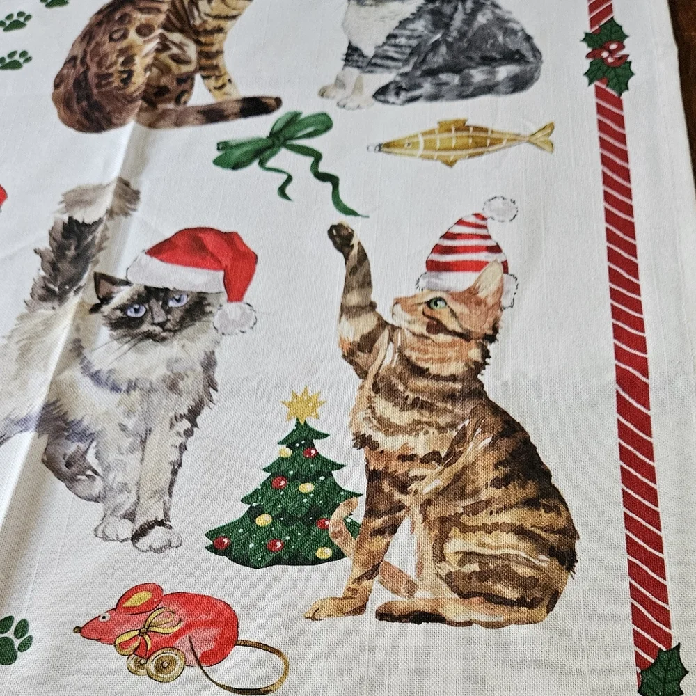 Holiday Tea Towel Christmas Cats